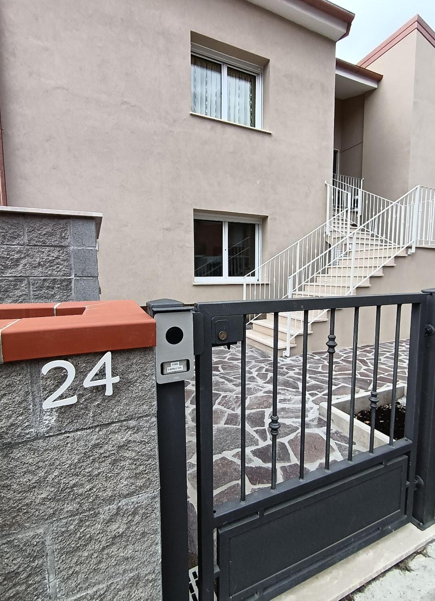 A casa di Berna e Tere Venturina Terme Exterior foto