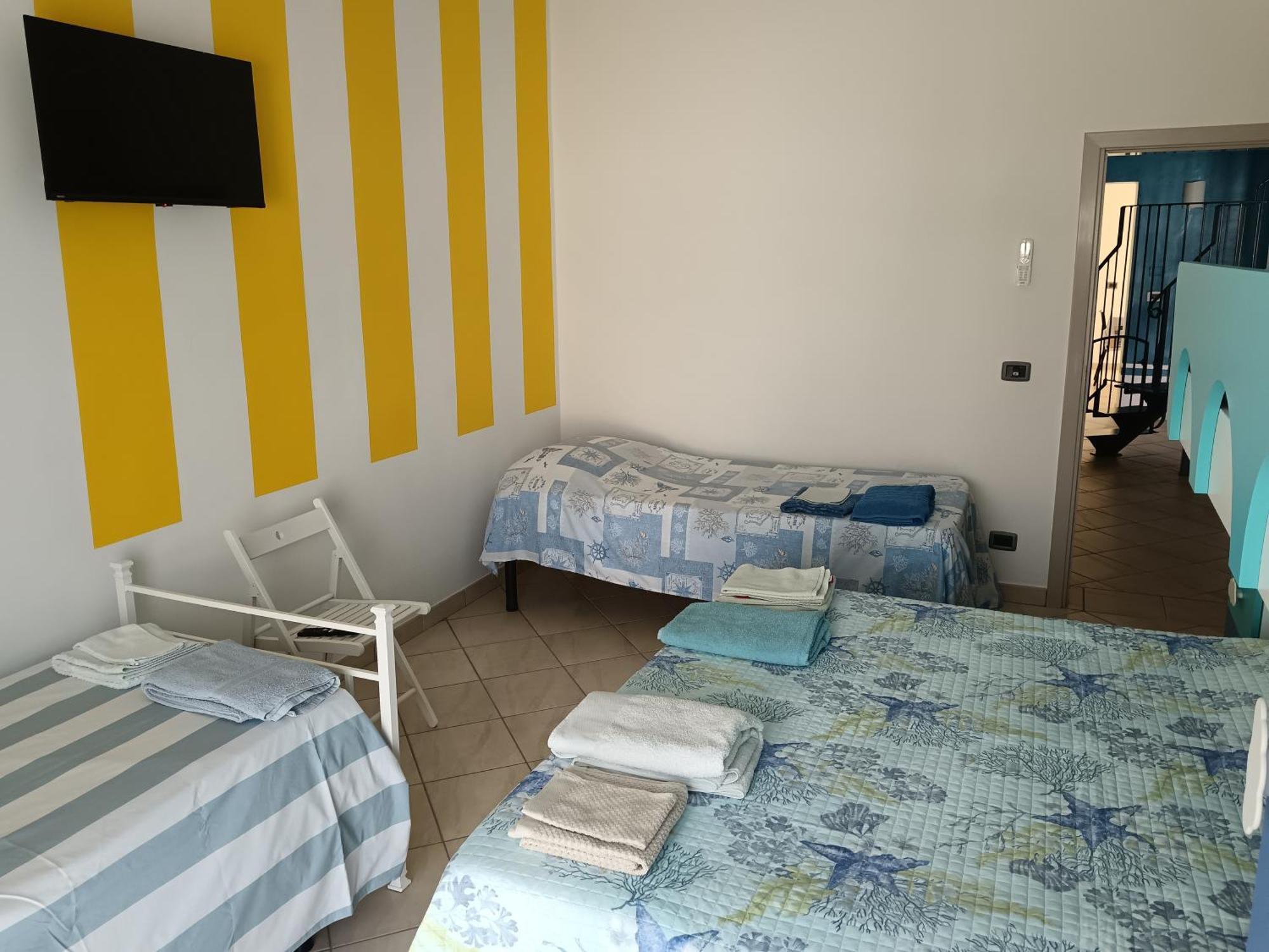 A casa di Berna e Tere Venturina Terme Exterior foto